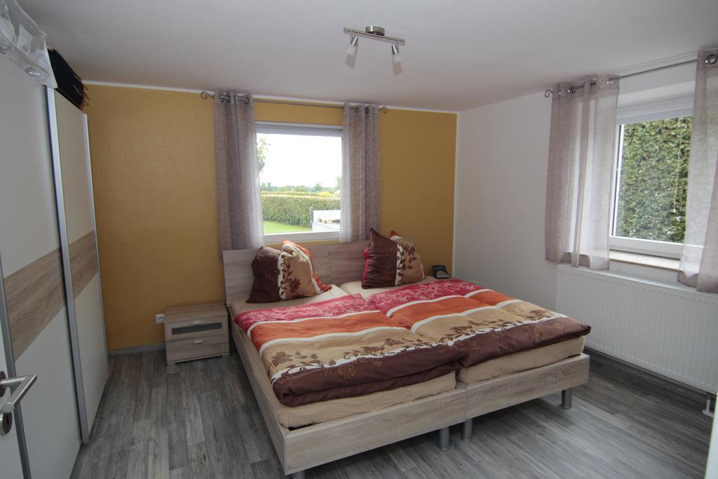 Ferienwohnung Margot Simmerath Zimmer foto